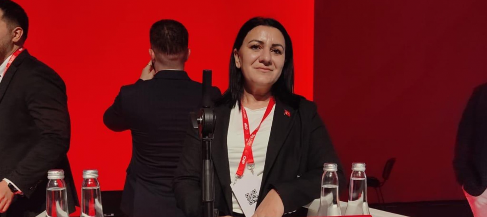 CHP Bağlar İlçe Başkanı Çiğdem Özturan Kurt: Bağlar’da Kent Estetiği ve Altyapı Olması Gerekenin Gerisinde - GÜNDEM - İnternetin Ajansı