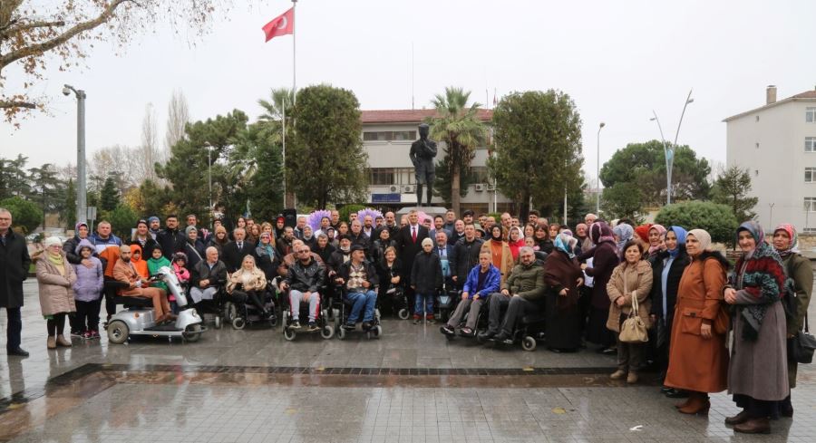 GÖLCÜK’TE ÖRNEK BİRLİKTELİK 'BİZ BİRİZ, BİZ SİZİZ'