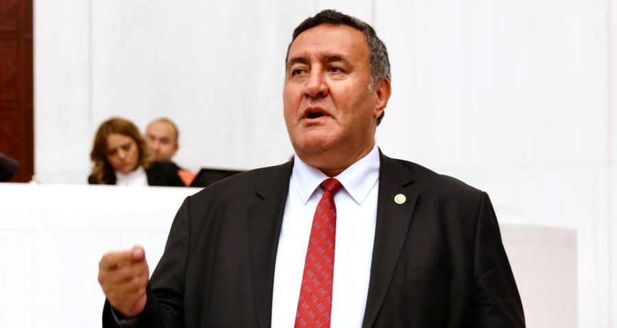 Gürer: “Çırak ve stajyerlikte geçen süre   emeklilik için sigorta başlangıcı sayılmalı”
