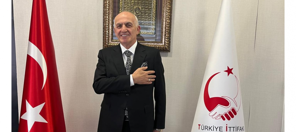 Hakkı Kıroğlu: Babaların Omuzlarındaki Geçim Yükü Hafifletilmelidir - GÜNDEM - İnternetin Ajansı