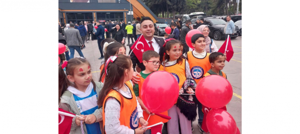 İYİ Parti Karesi İlçe Başkanı Cahit Can Tekin’den Dünya Çocuklar Günü Mesajı - GÜNDEM - İnternetin Ajansı