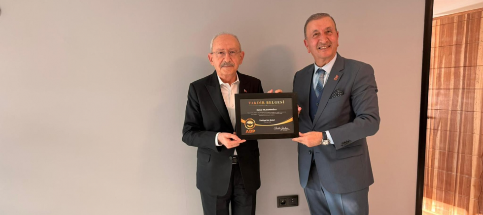 “Türkiye’nin Enleri” Takdir Belgesi Kemal Kılıçdaroğlu’na Verildi - GÜNDEM - İnternetin Ajansı
