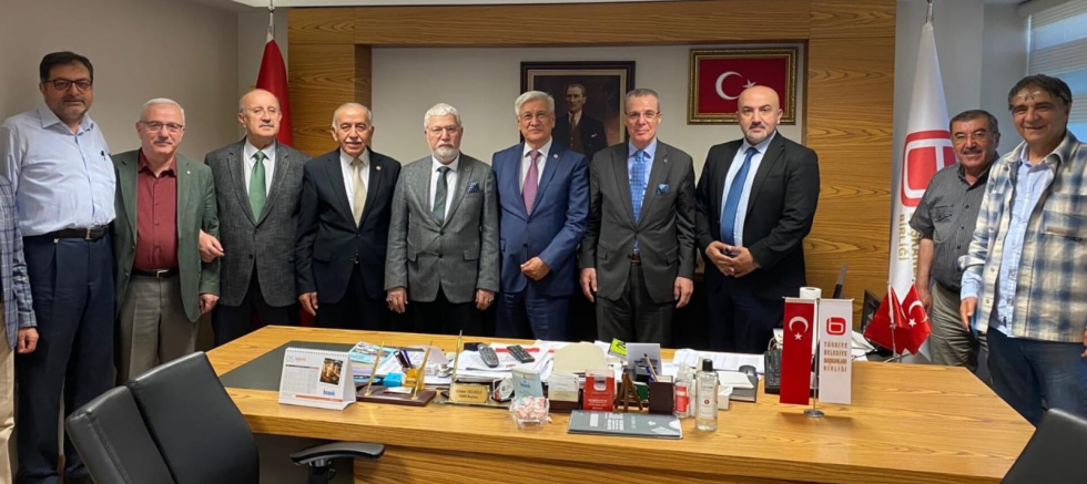 Yeniden Refah Partisi Genel Başkan Yardımcısı ve Genel Sekreter Bülent Osman Osmanağaoğlu: 